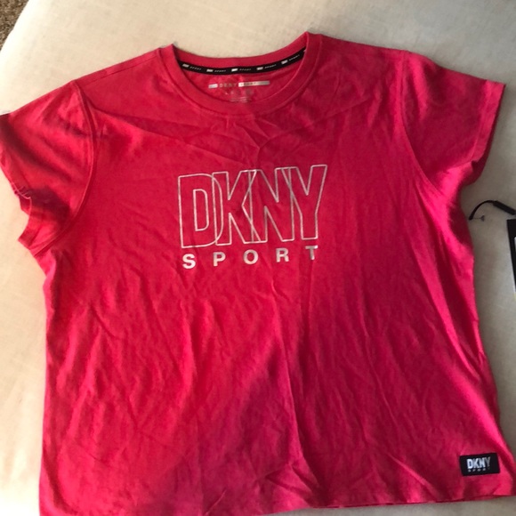 DKNY T-shirt